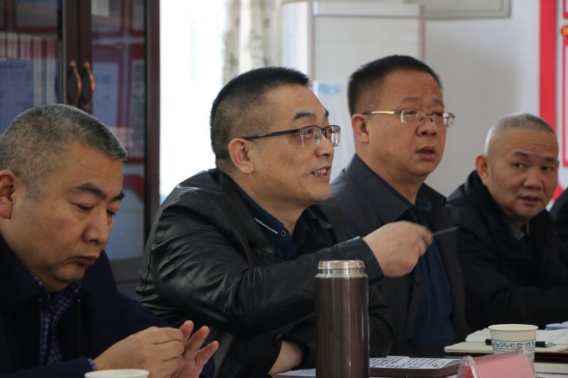 20210322县教育局来校现场办公 (3).jpg